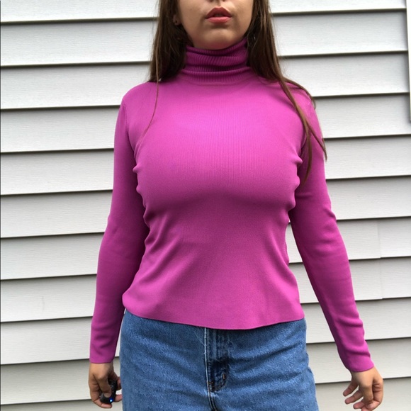 vintage fuchsia ribbed turtleneck - Picture 5 of 5